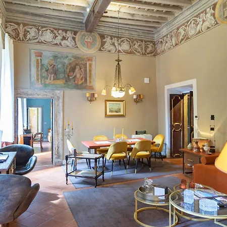 La Casa D'argento * Rome